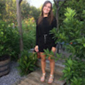 Meet your Posher, Caroline